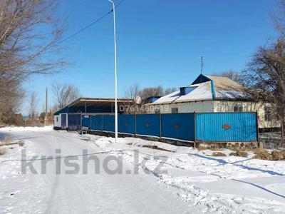 Отдельный дом · 5 комнат · 200 м² · 30 сот., Бестерекова 6 — Находится в село Канабек за 10.5 млн 〒 в Уштобе
