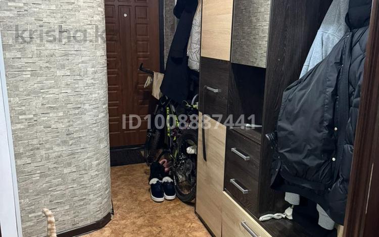 2-комнатная квартира · 44 м² · 3/5 этаж, мкр Каратау 2 за 15 млн ₸ в Таразе — фото 2