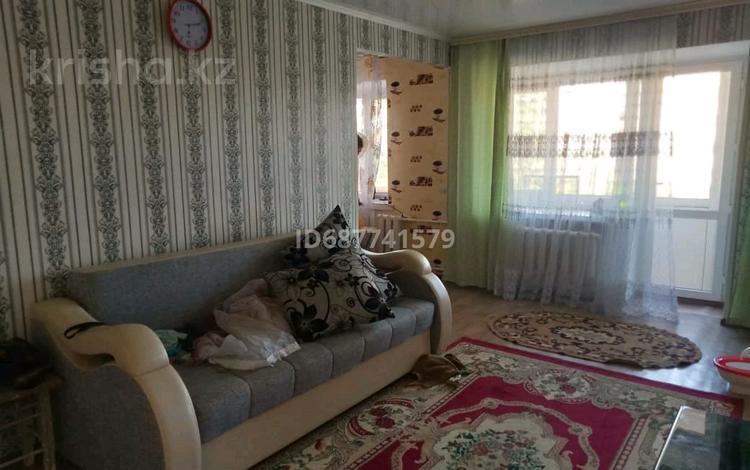 3-бөлмелі пәтер · 44 м² · 5/5 қабат, Кабанбай батыра 114, бағасы: 180 000 ₸ в Усть-Каменогорске, Ульбинский — фото 2