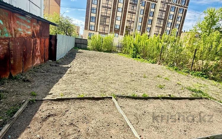 2-бөлмелі пәтер · 56 м² · 2/2 қабат, ул. Наурыз 14 — Напротив ЖК Алтын и Алтын2, бағасы: 12 млн ₸ в Щучинске — фото 2