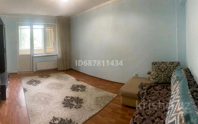 1-комнатная квартира, 45 м², 2/9 этаж помесячно, Райымбека 243 г