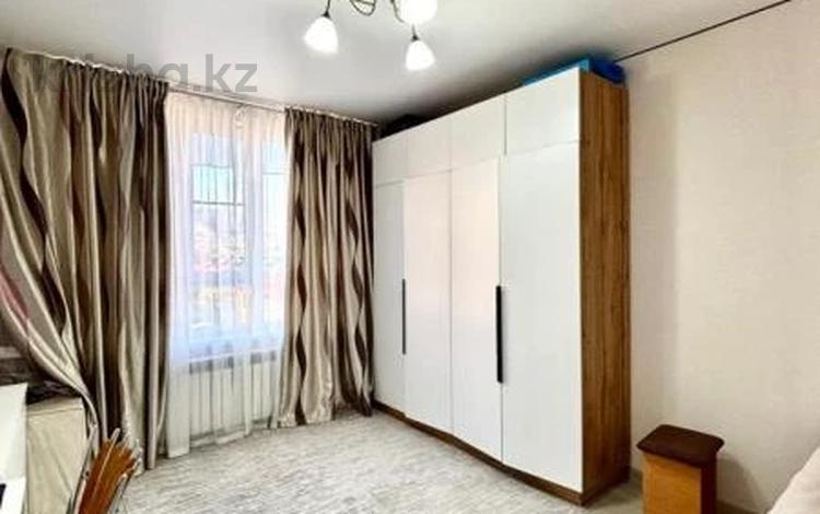 2-бөлмелі пәтер · 51 м² · 3/9 қабат, Райымбек батыра 161Б, бағасы: 34 млн ₸ в  — фото 14