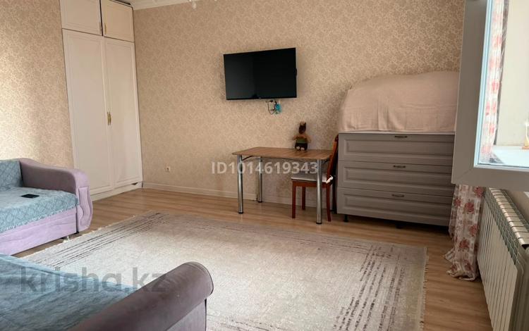 1-комнатная квартира · 40 м² · 5/6 этаж, Кабанбай батыра 46 за 31.5 млн ₸ в Астане, Есильский р-н — фото 2