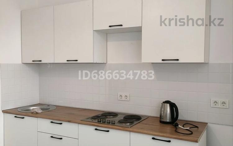 2-комнатная квартира · 57 м² · 3/7 этаж, Е 15 11 — Хан шатыр, школа Бином, школа гимназия 78, школа лицей 71. за 220 000 ₸ в Астане, Нура р-н — фото 8
