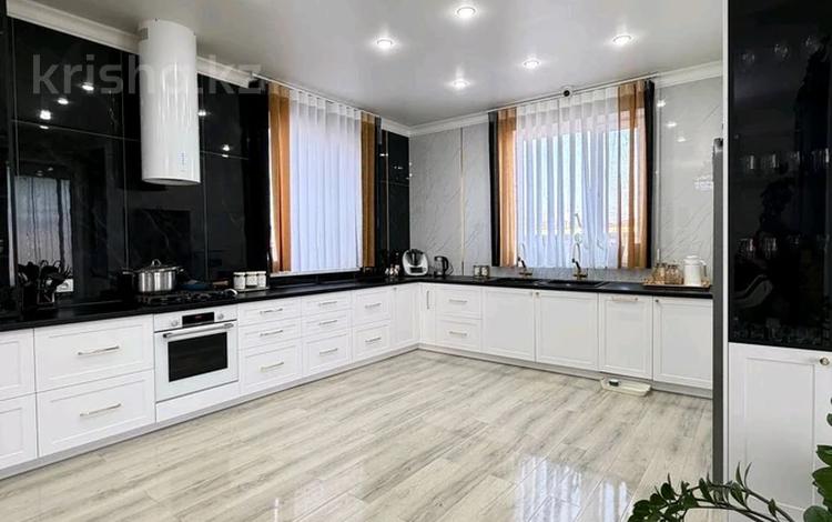 Жеке үй · 5 бөлме · 225.7 м² · 10 сот., Турара Рыскулова, бағасы: 130 млн ₸ в Косшы — фото 2