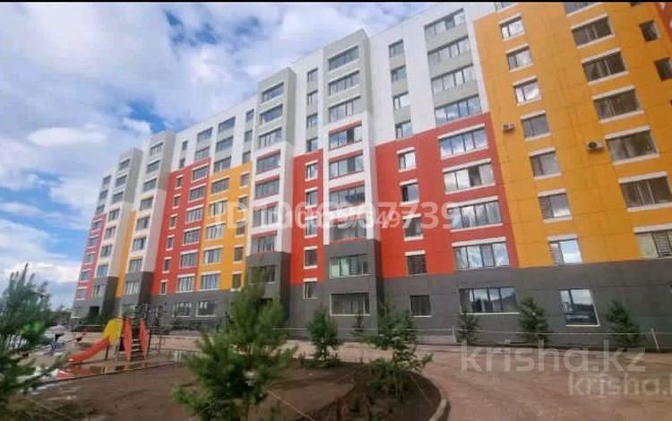 3-комнатная квартира · 98 м² · 3/9 этаж, Трасса Астана-Караганда 4/3 за 56 млн 〒 в Сарайшык р-н — фото 2