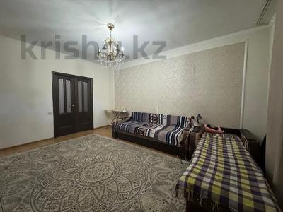 2-комнатная квартира · 69 м² · 11/12 этаж, Кошкарбаева 34 за 28.5 млн ₸ в Астане, Алматы р-н