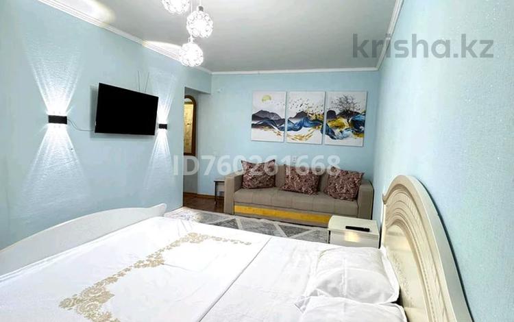 1-комнатная квартира · 30 м² · 2/5 этаж, Желтоксан 2 — Площадь за 10 000 ₸ в  — фото 2