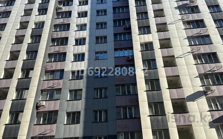 3-комнатная квартира, 70.4 м², 5/12 этаж, мкр Акбулак, Дарабоз 35 за 36.3 млн 〒 в Алматы, Алатауский р-н — фото 2