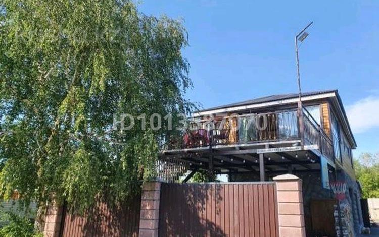 Дом · 4 комнаты · 80 м², Алатау 3 — Кольца за 100 000 ₸ в Бурабае — фото 2