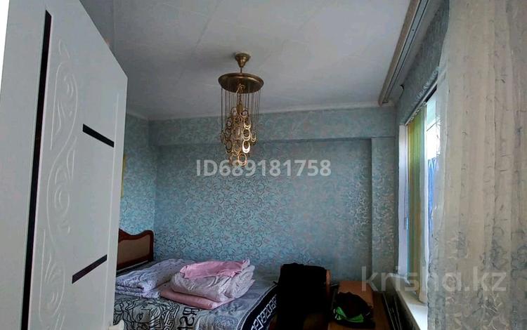 3-комнатная квартира, 49.2 м², 4/5 этаж, Сатпаева 3 за 12 млн 〒 в Балхаше — фото 3
