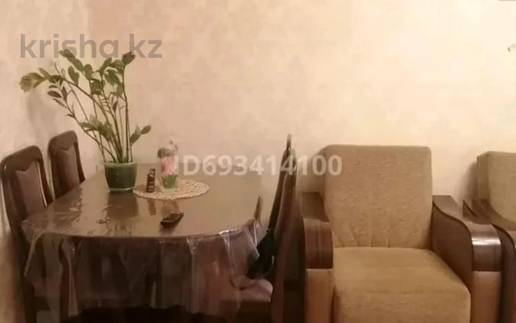 2-комнатная квартира · 45 м² · 5/5 этаж, Кердери 138 — Абая за 130 000 ₸ в Уральске — фото 8