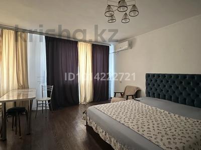 1-бөлмелі пәтер · 35 м² · 4/5 қабат, Гарышкер 1 — Церковь ,налоговая ,Акимат ,университет, бағасы: 12 500 ₸ в Жезказгане