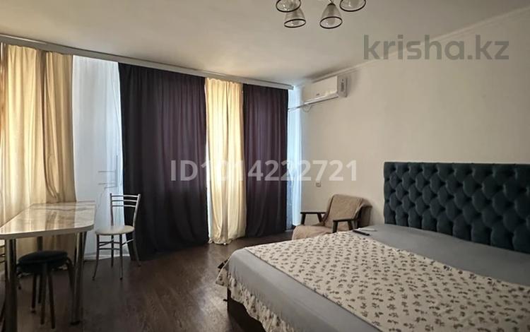 1-бөлмелі пәтер · 35 м² · 4/5 қабат, Гарышкер 1 — Церковь ,налоговая ,Акимат ,университет, бағасы: 12 500 ₸ в Жезказгане — фото 5