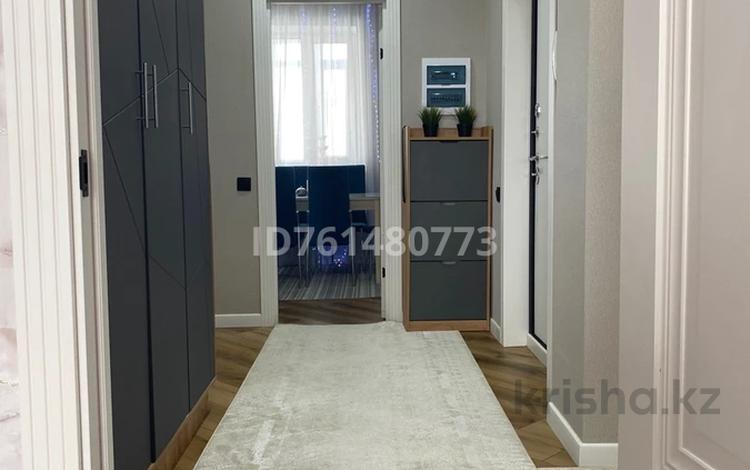 3-комнатная квартира · 82.2 м² · 5/9 этаж, мкр. Зачаганск пгт, Мункеулы 91/1 — Гипермаркет “Алтындар” за 29.9 млн ₸ в Уральске — фото 2