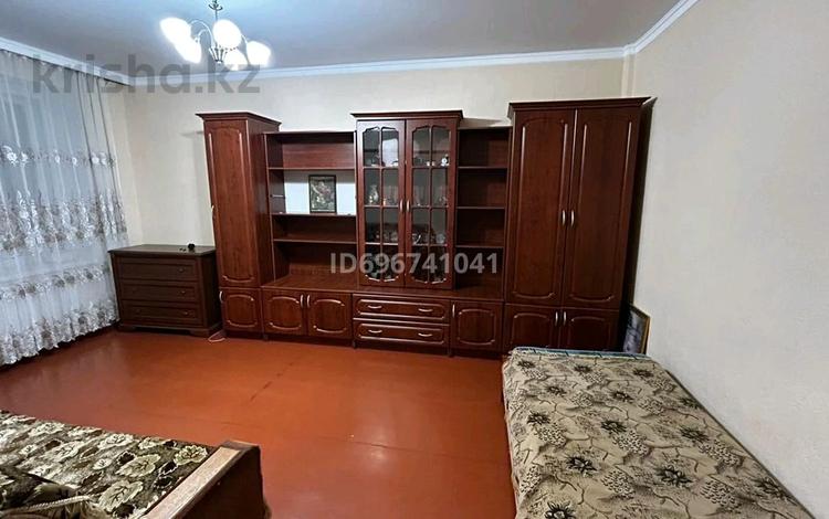 1-комнатная квартира · 40 м² · 2/3 этаж, мкр Алтай-1 24а — Наманганская-Майлина за 160 000 ₸ в Алматы, Турксибский р-н — фото 3