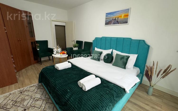 1-бөлмелі пәтер · 52 м² · 8/9 қабат, Абая 130, бағасы: 18 000 ₸ в Алматы, Бостандыкский р-н — фото 2