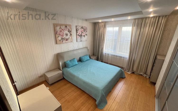 3-комнатная квартира · 120 м² · 10/15 этаж, Ходжанова 76 за 92 млн ₸ в Алматы — фото 2