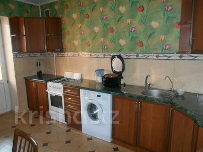 3-комнатная квартира · 60 м² · 3/5 этаж, Букетова за 200 000 ₸ в Петропавловске