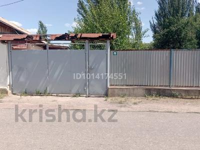 Жеке үй · 4 бөлме · 70 м² · 10 жүзд., Бәйтерек — Курылыста Уй сатылады, үй ескі, жер 10соток, бағасы: 12 млн ₸ в Абай