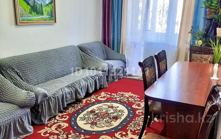 3-бөлмелі пәтер · 59 м² · 2/5 қабат, ул. Муратбаева 17 — Район Универсам, бағасы: 20 000 ₸ в  — фото 2