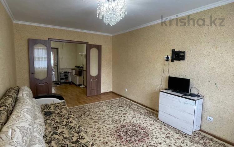 2-комнатная квартира, 58.8 м², 2/10 этаж, Жургенова 30