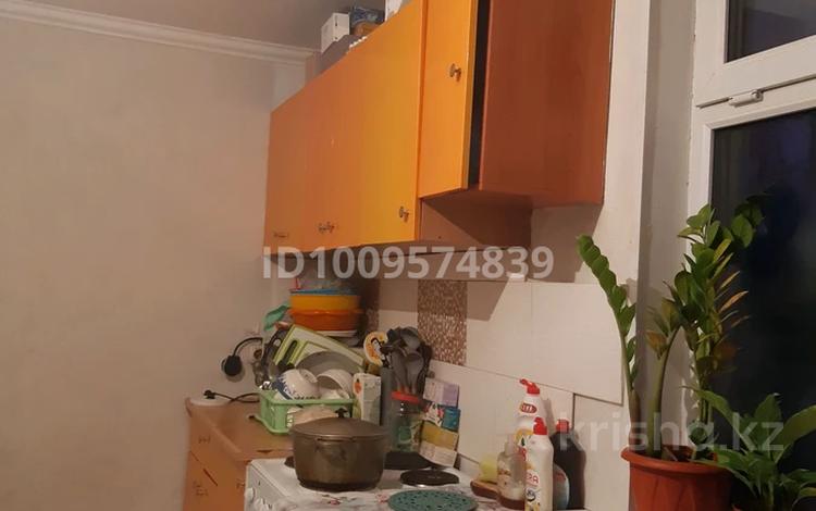 Отдельный дом · 2 комнаты · 38 м² · 10 сот., Звёздный 56 — На против Ахмировская школы за 6 млн ₸ в Усть-Каменогорске, Ахмирово — фото 2