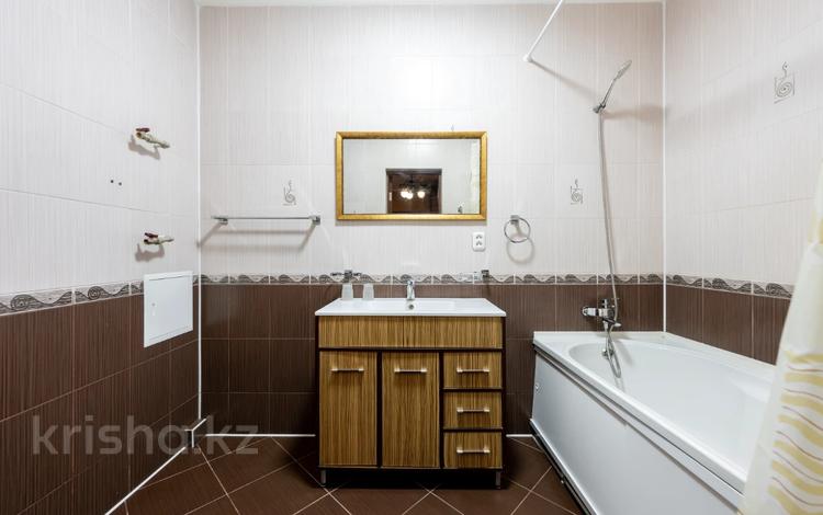 3-комнатная квартира · 105 м² · 14/24 этаж, проспект Тауелсиздик 34/1 за 42 млн ₸ в Астане, Алматы р-н — фото 33