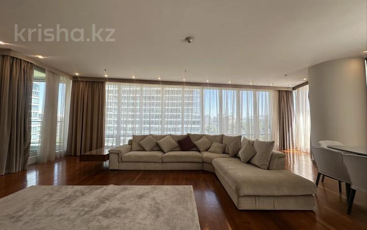 4-комнатная квартира · 180 м² · 8/22 этаж, Аль-Фараби 77/1 за 2.5 млн ₸ в Алматы, Бостандыкский р-н — фото 2