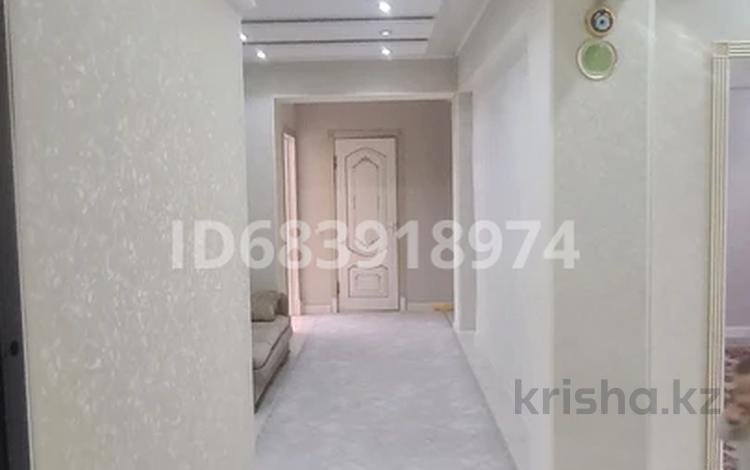 5-бөлмелі пәтер · 128 м² · 4/10 қабат, 17-й мкр 84, бағасы: 57 млн ₸ в Актау — фото 2