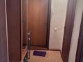 2-комнатная квартира, 49 м², 3/5 этаж помесячно, мкр Аксай-3А за 250 000 〒 в Алматы, Ауэзовский р-н — фото 5