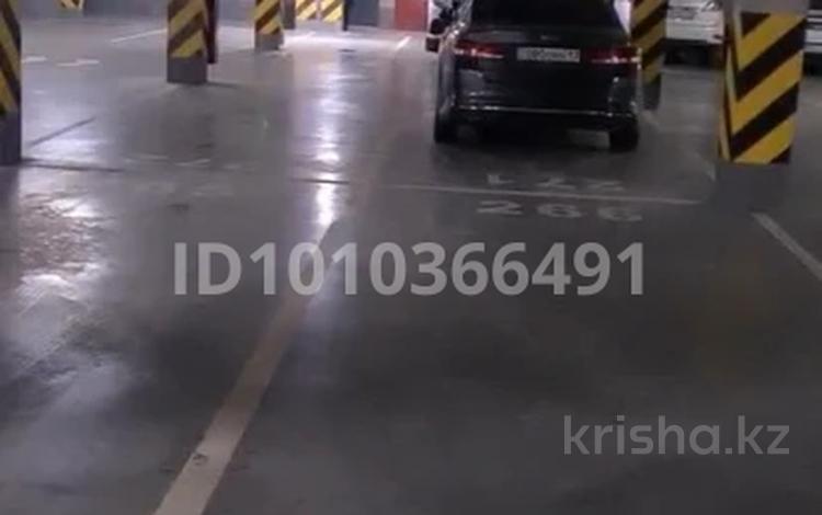 Паркинг · Сатпаева 82 — Сатпаева Егизбаева, бағасы: 35 000 〒 в Алматы, Бостандыкский р-н — фото 2