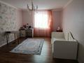 Отдельный дом · 5 комнат · 200 м² · 3.8 сот., Хусаинова — Парка Кирова за 87 млн ₸ в Уральске — фото 13