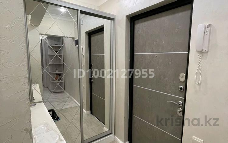 1-бөлмелі пәтер · 42 м² · 2/5 қабат, 3 мкр 75, бағасы: 12 000 ₸ в Атырау, мкр Авангард-3 — фото 2