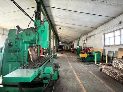 Аренда промбаз и заводов в Карагандинской обл.: Промбаза · 365 соток, мкр Фёдоровка , Орлова 99/1 — Магазин одежда за 800 000 〒 Промбаза · 365 соток, мкр Фёдоровка , Орлова 99/1 — Магазин одежда за 800 000 〒 в Караганде, Казыбек би р-н