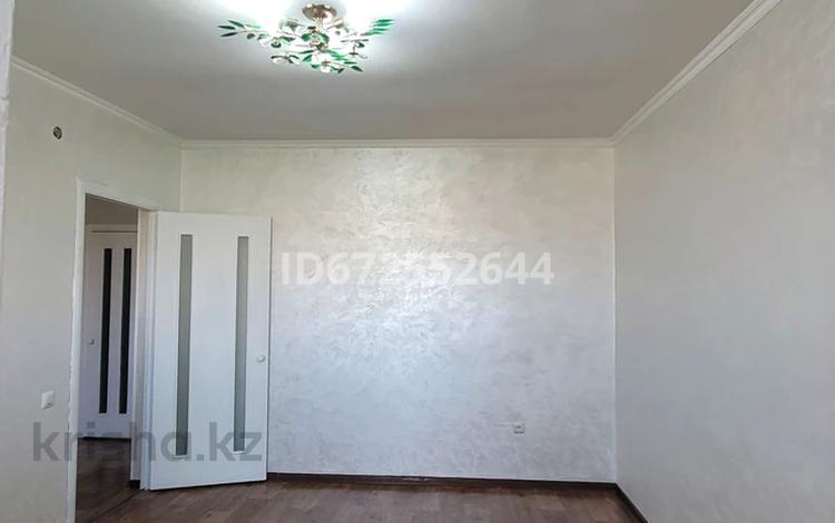 2-бөлмелі пәтер, 40.4 м², 5/5 қабат, 8-й микрорайон, Аскарова 39А, бағасы: 16.5 млн 〒 в Шымкенте, Абайский р-н — фото 16