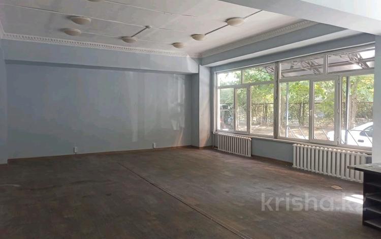 Кеңселер, сұлулық салондары, білім орталықтары, кабинеттер және жұмыс орындары · 193 м², бағасы: ~ 1.4 млн ₸ в Алматы, Бостандыкский р-н — фото 5