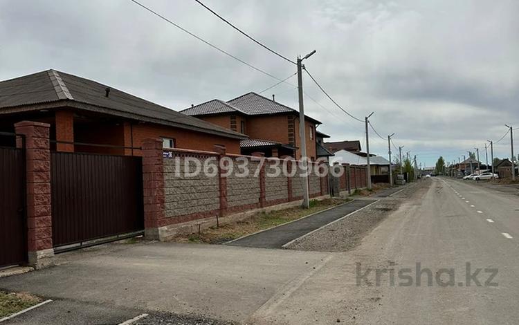 Отдельный дом · 4 комнаты · 145 м² · 10.5 сот., Калдаяков 36 за 45 млн 〒 в Астане, Нура р-н — фото 15