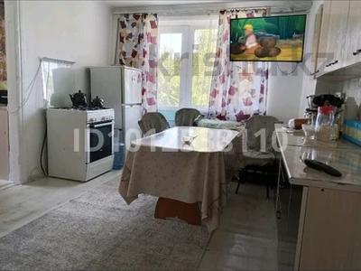 3-бөлмелі пәтер · 32 м² · 2/2 қабат, Александровская 5 — Саймасай, бағасы: 9.5 млн ₸