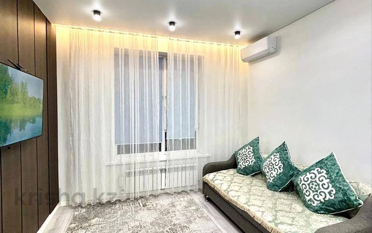 2-бөлмелі пәтер · 55 м² · 5/19 қабат, Утеген батыра 11, бағасы: 3 000 ₸ в Алматы, Ауэзовский р-н — фото 2