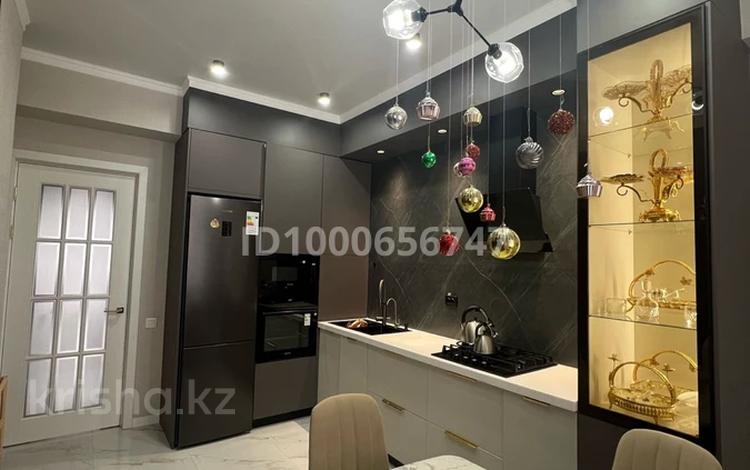3-комнатная квартира · 115 м² · 1/5 этаж, мкр Нурсая-3, Абулхайр-хана 56А за 80 млн 〒 в Атырау — фото 2