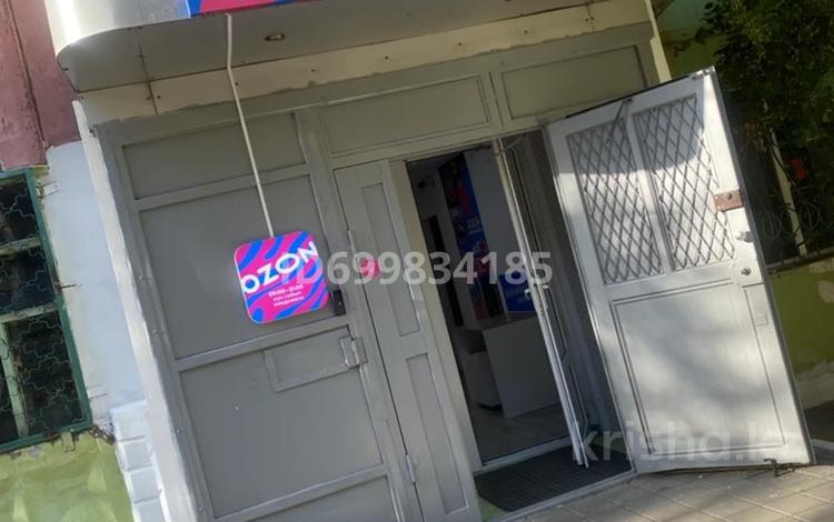 Магазины и бутики, салоны красоты, медцентры и аптеки · 52 м² за 18 млн ₸ в Темиртау — фото 3