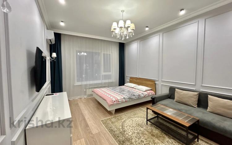 1-комнатная квартира · 44.9 м² · 2/8 этаж, Розыбакиева за 65 млн 〒 в Алматы — фото 15