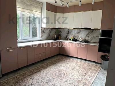 Отдельный дом · 4 комнаты · 120 м² · 6 сот., Төле би 5 за 20 млн ₸ в Арае
