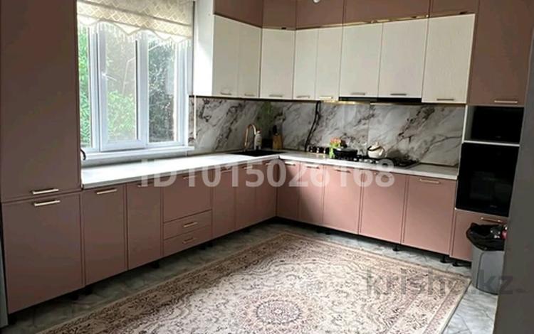 Жеке үй · 4 бөлме · 120 м² · 6 жүзд., Төле би 5, бағасы: 20 млн ₸ в Арае — фото 2