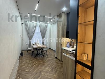 3-комнатная квартира · 72 м² · 11/12 этаж, Толе Би 290/1 за 570 000 ₸ в Алматы, Алмалинский р-н