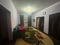 Отдельный дом · 4 комнаты · 200 м² · 15 сот., Т.Дүйсенбаев 7 за 25 млн 〒 в Таразе — фото 2