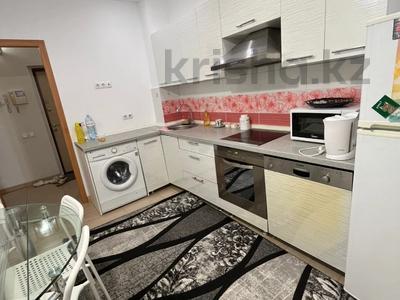 1-бөлмелі пәтер · 45 м² · 2/9 қабат, Кабанбай батыра, бағасы: 250 000 〒 в Алматы, Алмалинский р-н