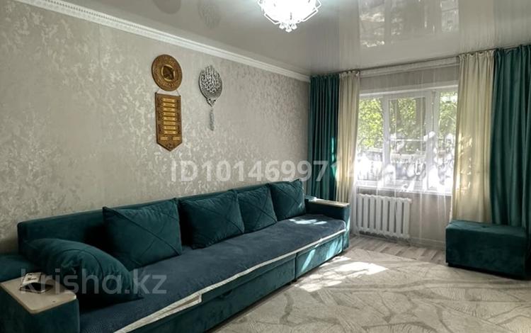 3-комнатная квартира · 60.8 м² · 1/5 этаж, Маяковского 20 за ~ 26.6 млн ₸ в Усть-Каменогорске, Ульбинский — фото 2