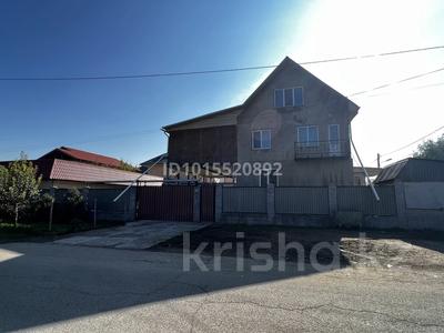 Отдельный дом · 4 комнаты · 360 м² · 8 сот., мкр Айгерим-2 31/35 — Жана Гасыр 31/35 за 900 000 ₸ в Алматы, Алатауский р-н